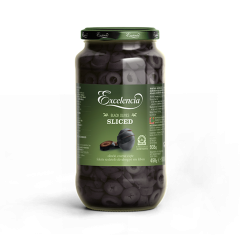 нарезанные черные оливки